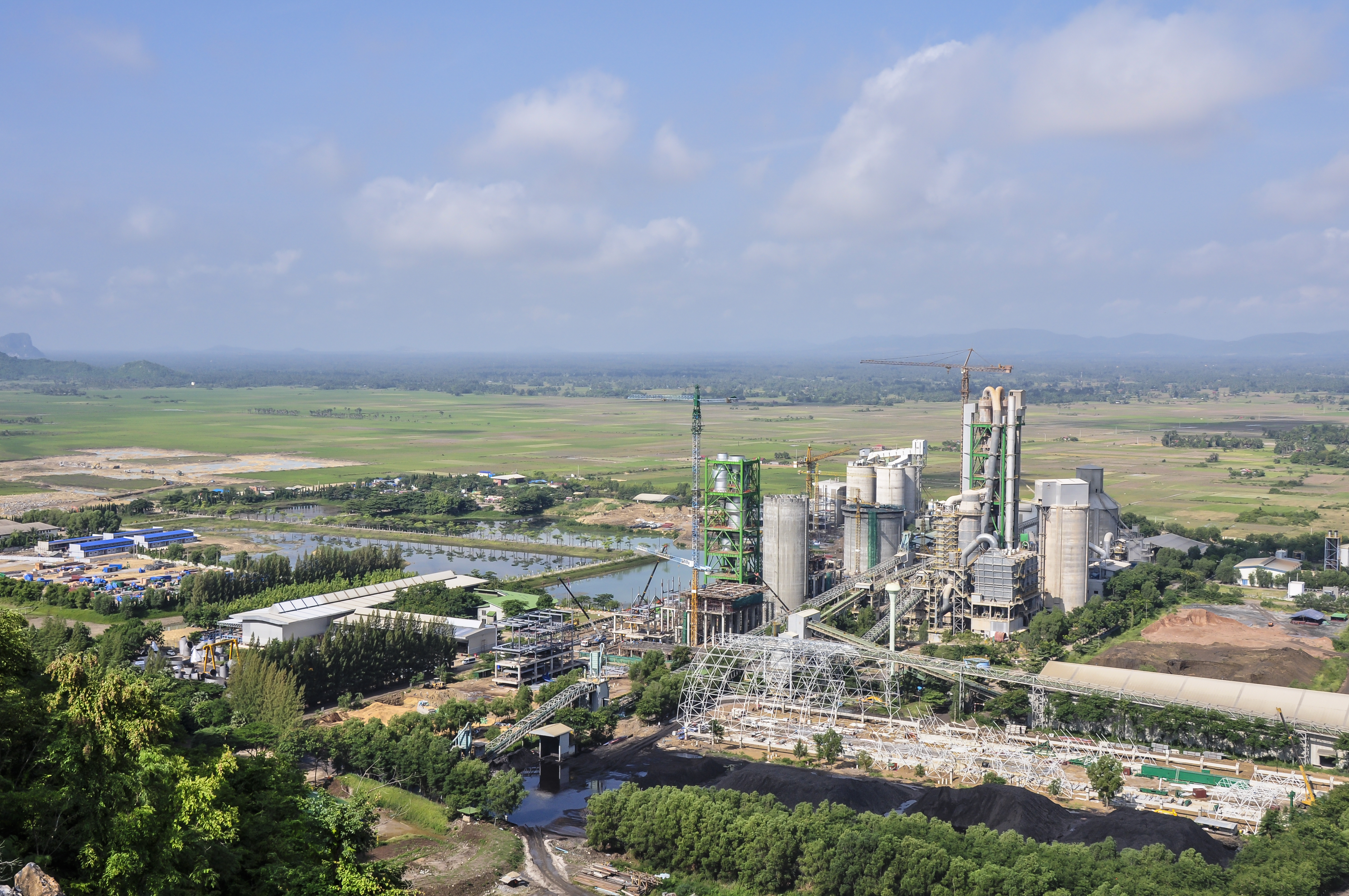 Cement production plant